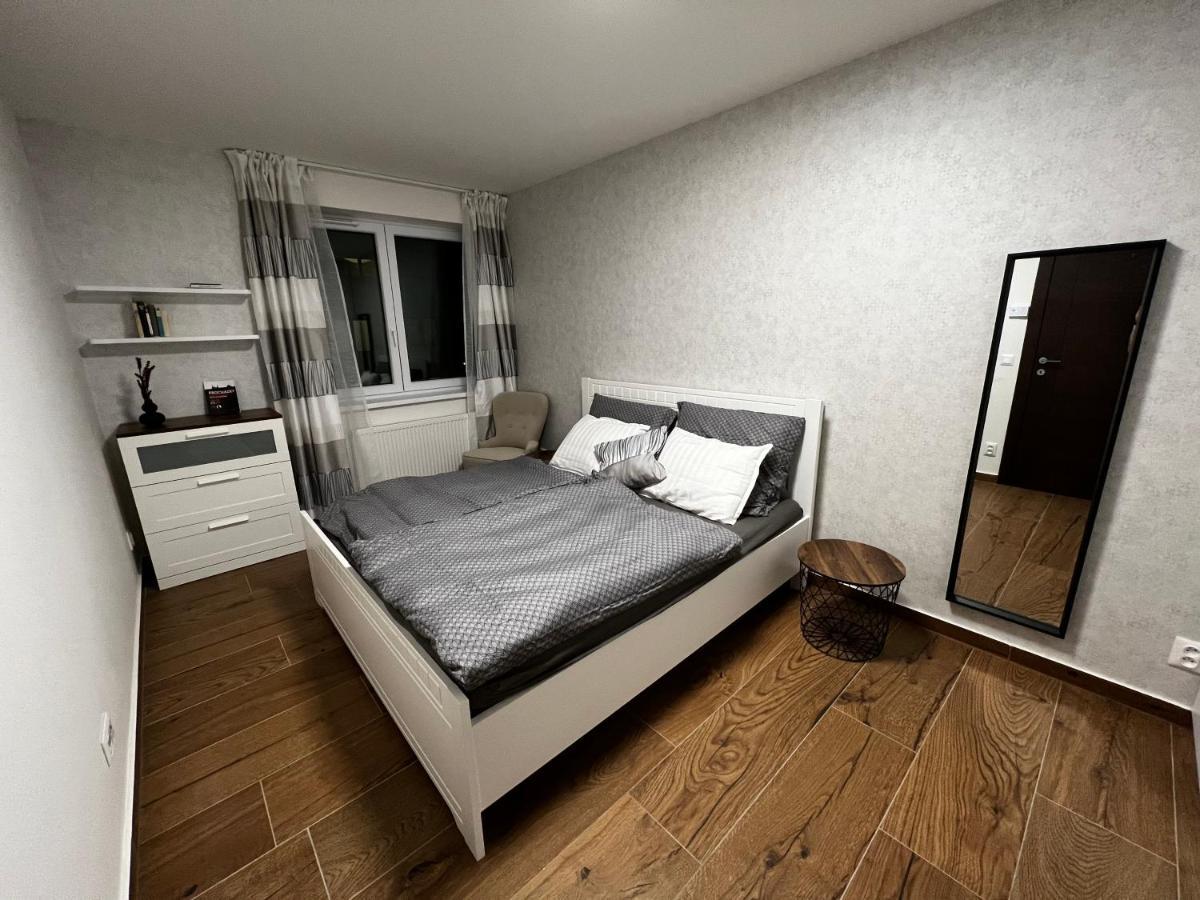 Apartmán U Satoshiho Olomouc Esterno foto
